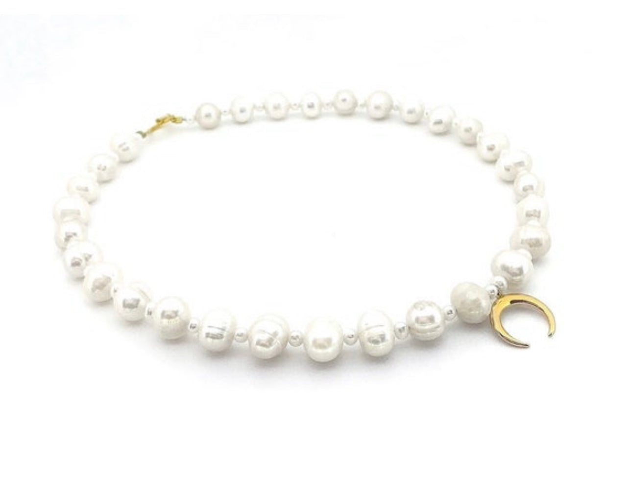 Crescent Moon Pearl Charm Necklace, Boho White Pearl Choker, Natural White Freshwater Pearl, Statement Pearl Choker, Modern Pearl Jewelry