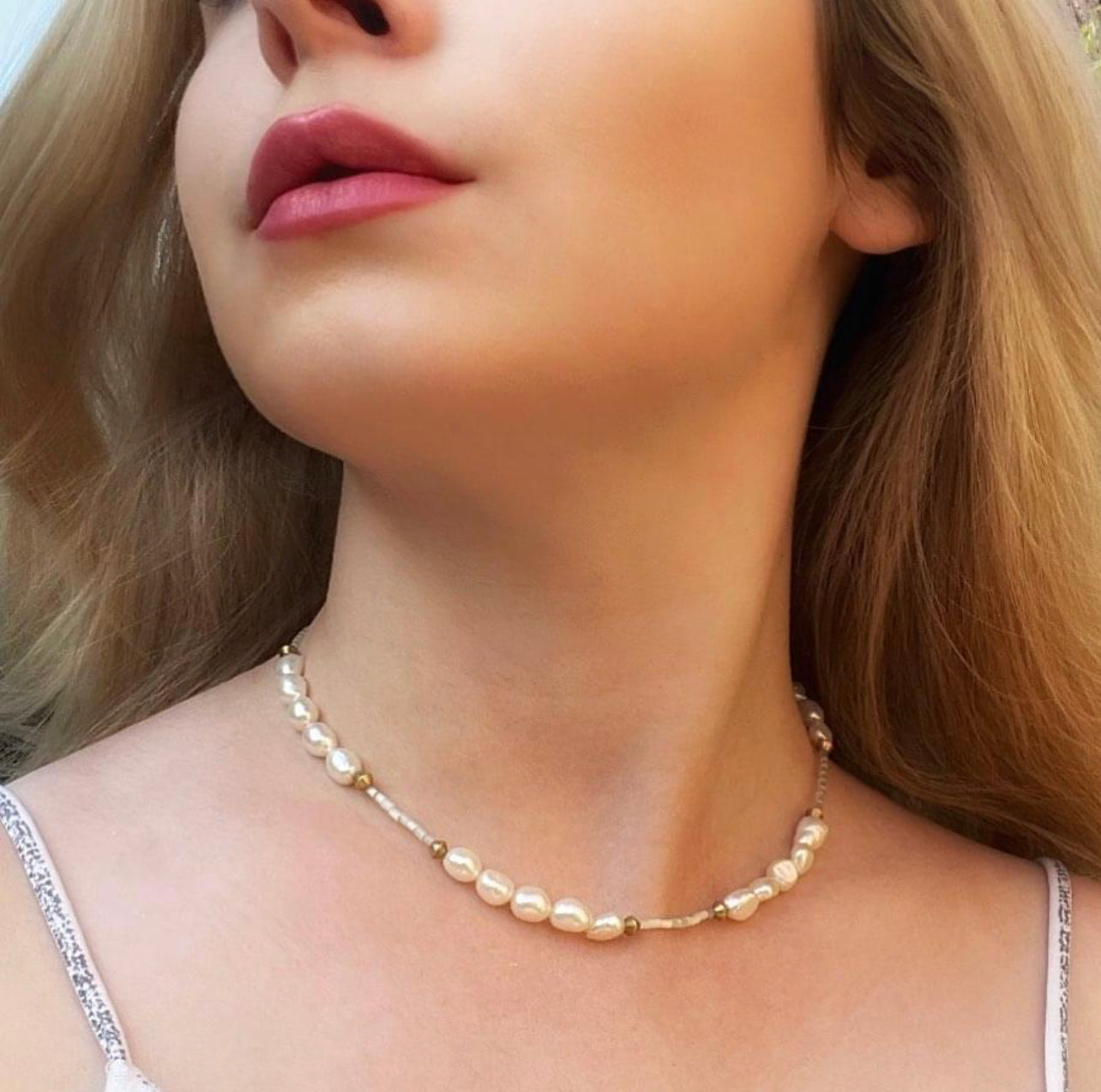 16 Glass Faux White Pearl Knotted Bead Choker Classic Simple Coquette  Necklace