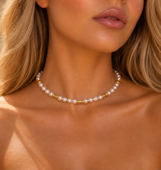 Freshwater Pearl Bridal Choker Necklace with Gold Toggle Clasp | The BEATRICE Necklace
