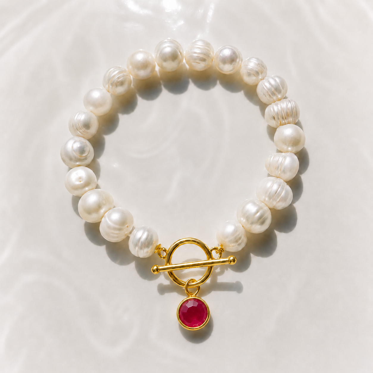 July Birthstone Pearl Bracelet, Minimalist Ruby Charm Bracelet, Freshwater Pearl Bracelet Gold, July Birthday Gift for Her, Bridesmaid Gift
