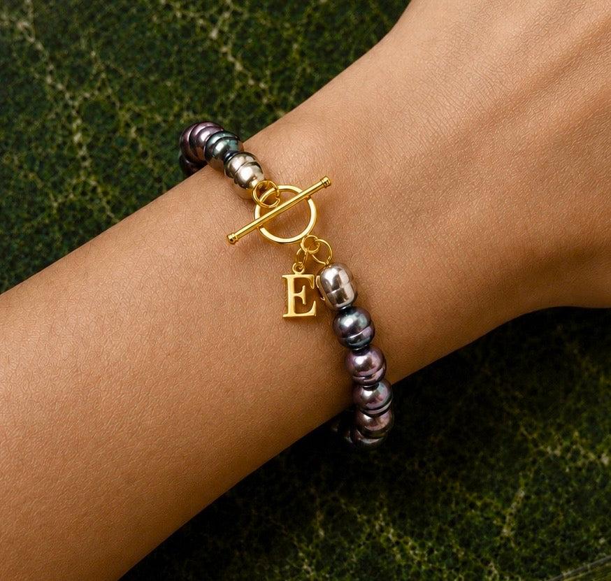 Personalized name pearl charm bracelet, gold letter jewelry, personalized birthday gifts, modern pearl jewelry