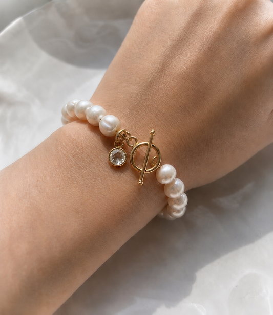 April Birthstone Pearl Bracelet, Crystal Charm Bracelet, Freshwater Pearl Bracelet Gold, April Birthday Gift for Her, Bridesmaid Jewelry