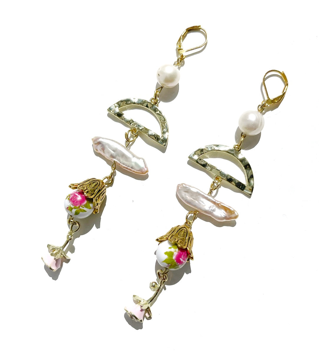Pearl drop earrings with rose flower charm, white freshwater pearl dangle earrings, statement earrings, summer earrings